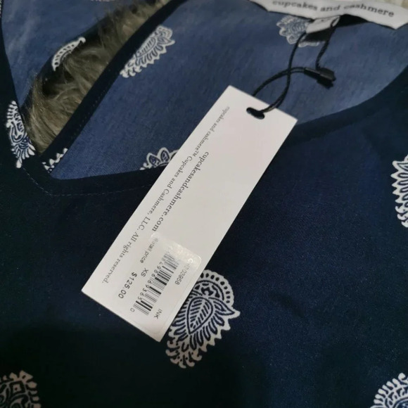 Anthropologie Cupcakes & Cashmere Bell Sleeve Romper - Picture 4 of 6